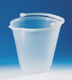 Buckets, PP, Reinforced edge with spout, With handle