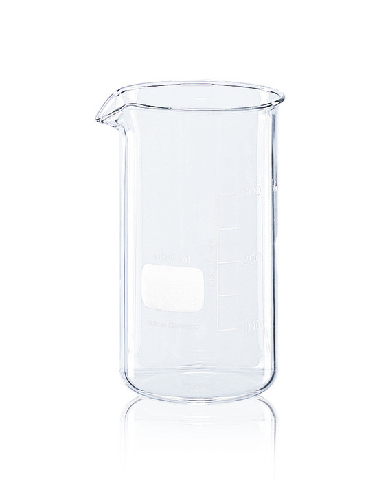 Beakers, tall form, Boro 3.3, graduated, with spout